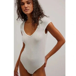 Free People Intimately • Weekend Vibe Tee Bodysuit, Small, Coconut Milk